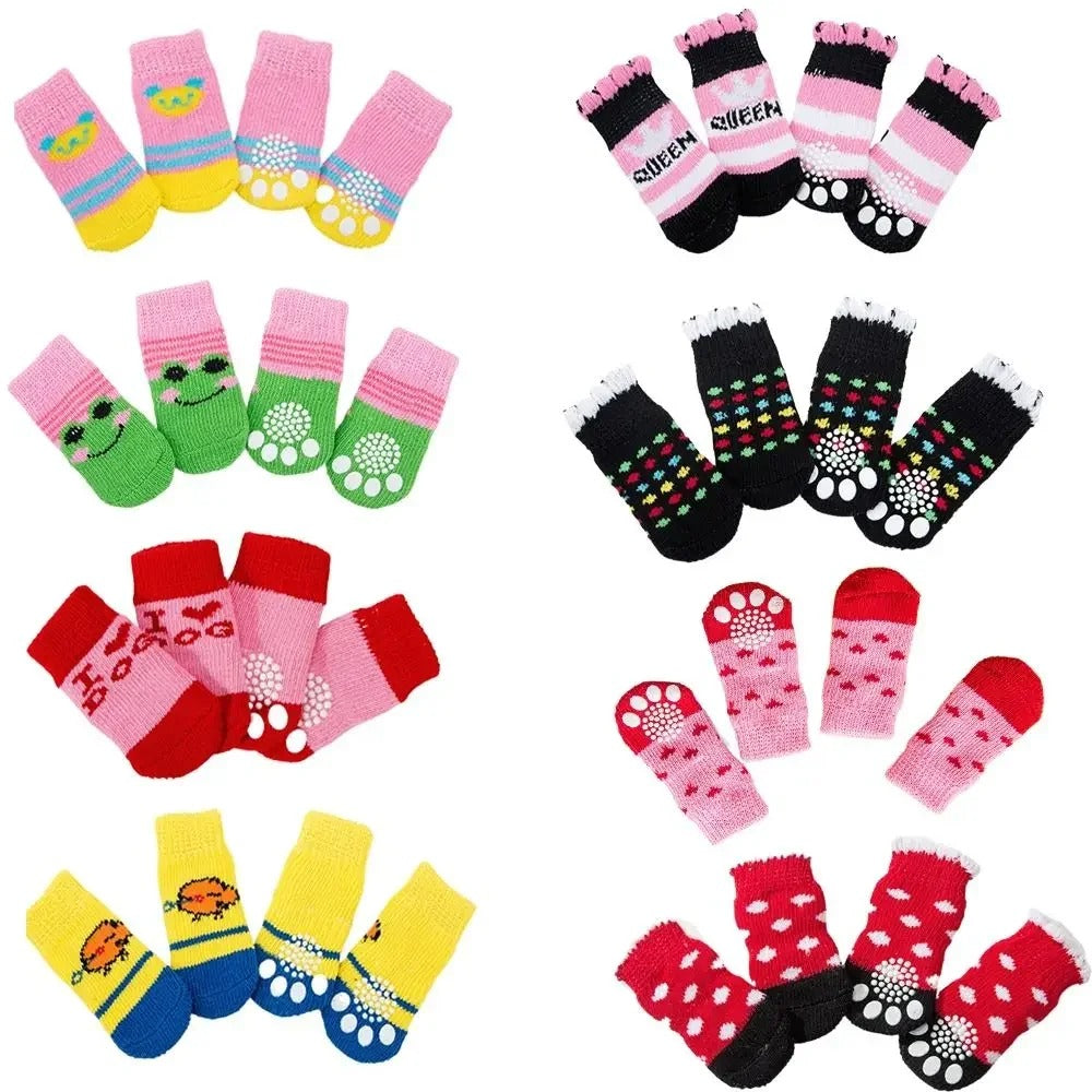 Cosy Anti-Slip Dog Socks (4pcs) – Warm Wool Paw Protectors