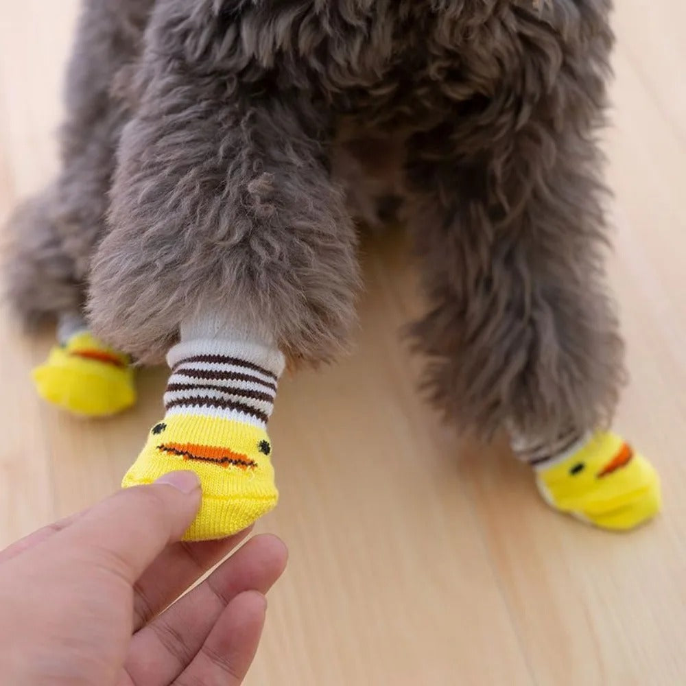 Cosy Anti-Slip Dog Socks (4pcs) – Warm Wool Paw Protectors